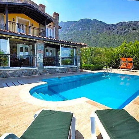 Antas Hotel *